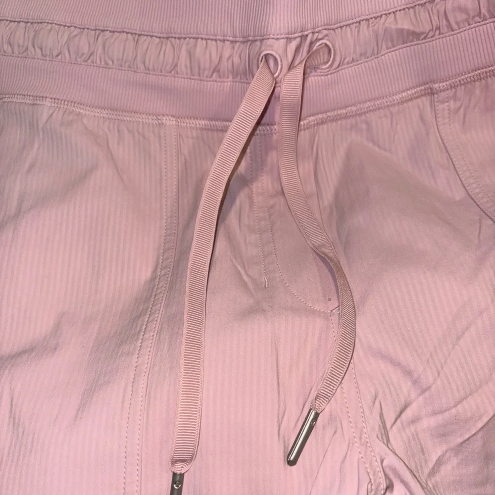 lululemon athletica blush pink leggings with logo tag